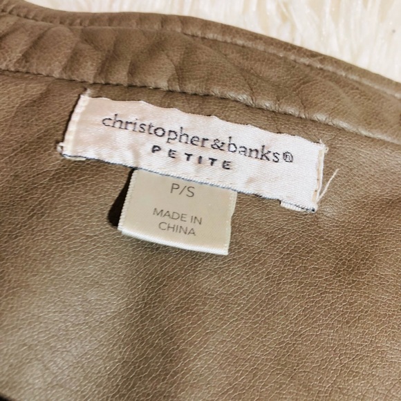 Women’s Christopher & Banks faux leather jacket. Size: Small Petite EUC - Picture 3 of 3